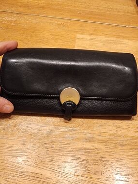 Chloé Black Leather Continental Wallet with Gold-Tone Disc